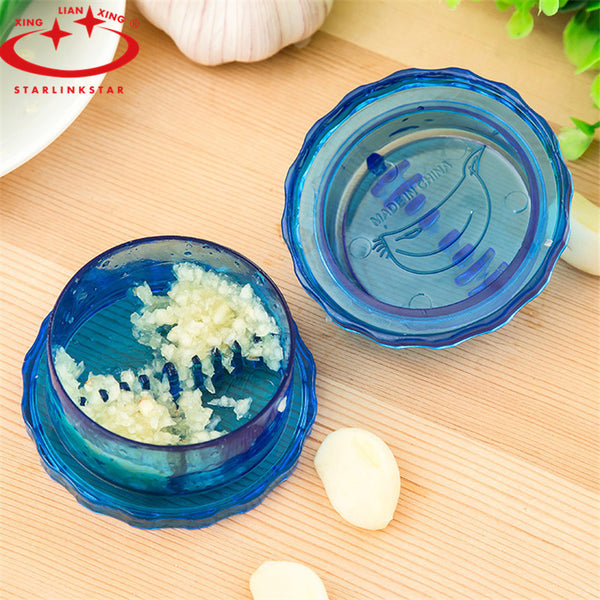 New Garlic Press kitchen gadgets stir garlic peeler crusher twist novelty households vegetable cutter cooking tools